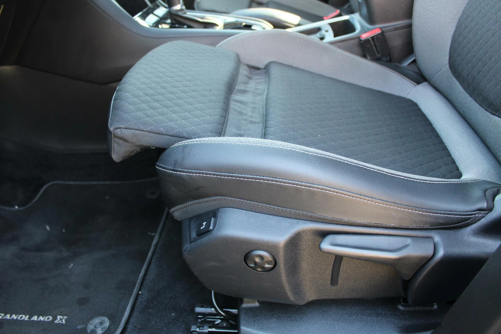 Hoofdafbeelding Opel Grandland X