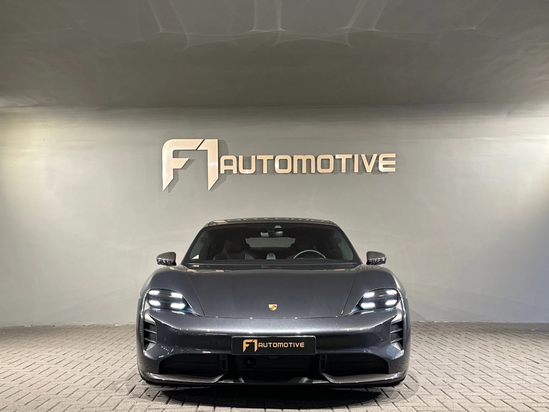 Hoofdafbeelding Porsche Taycan