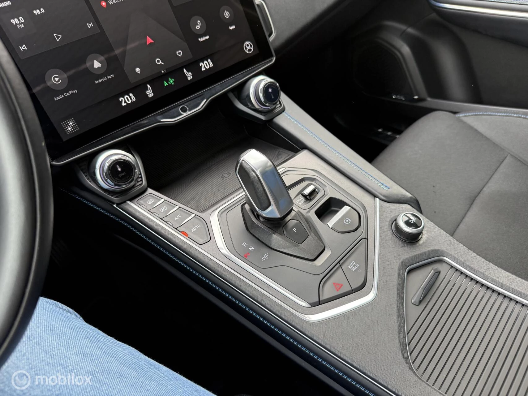 Hoofdafbeelding Lynk & Co 01