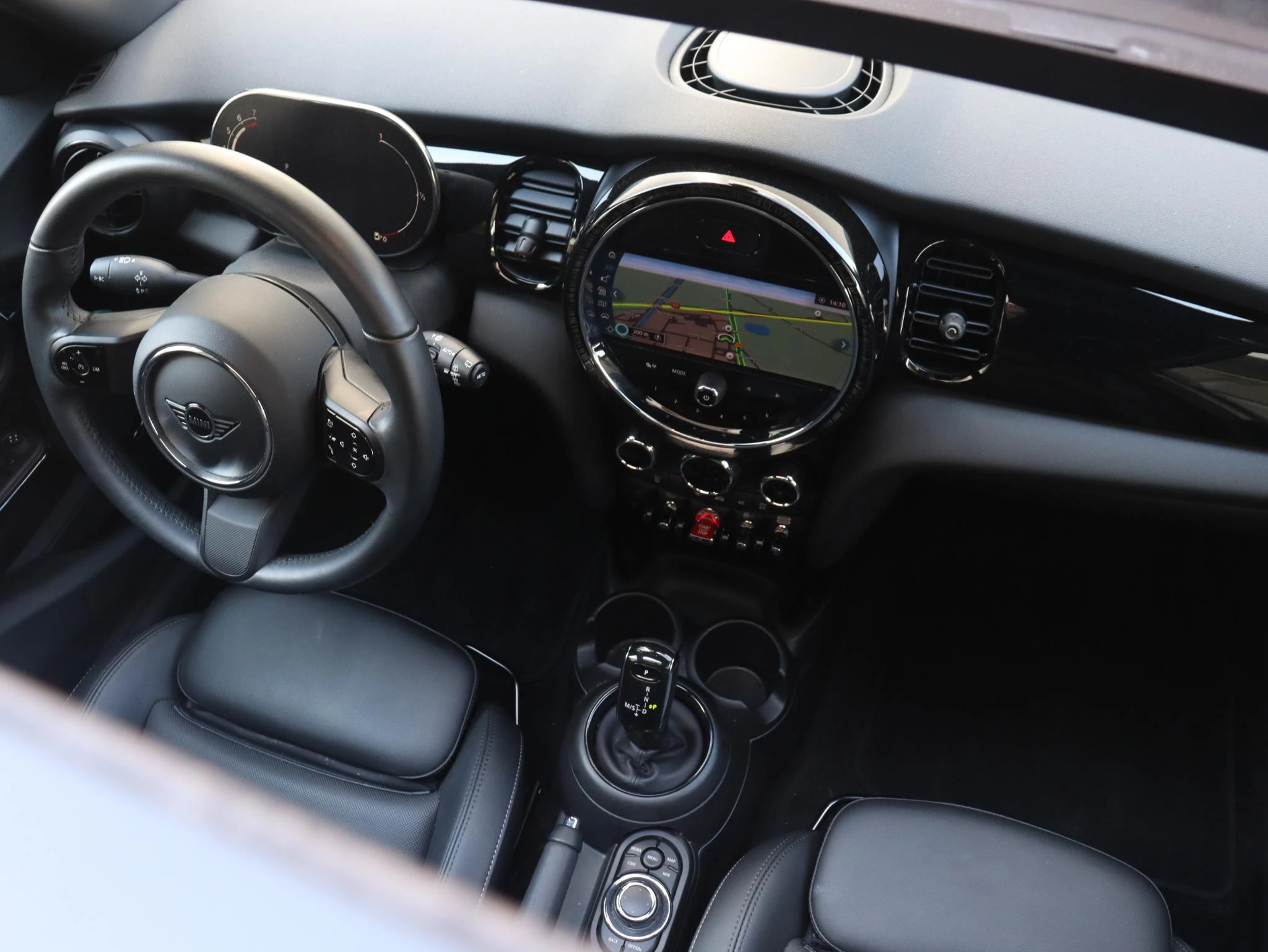 Hoofdafbeelding MINI 5-deurs