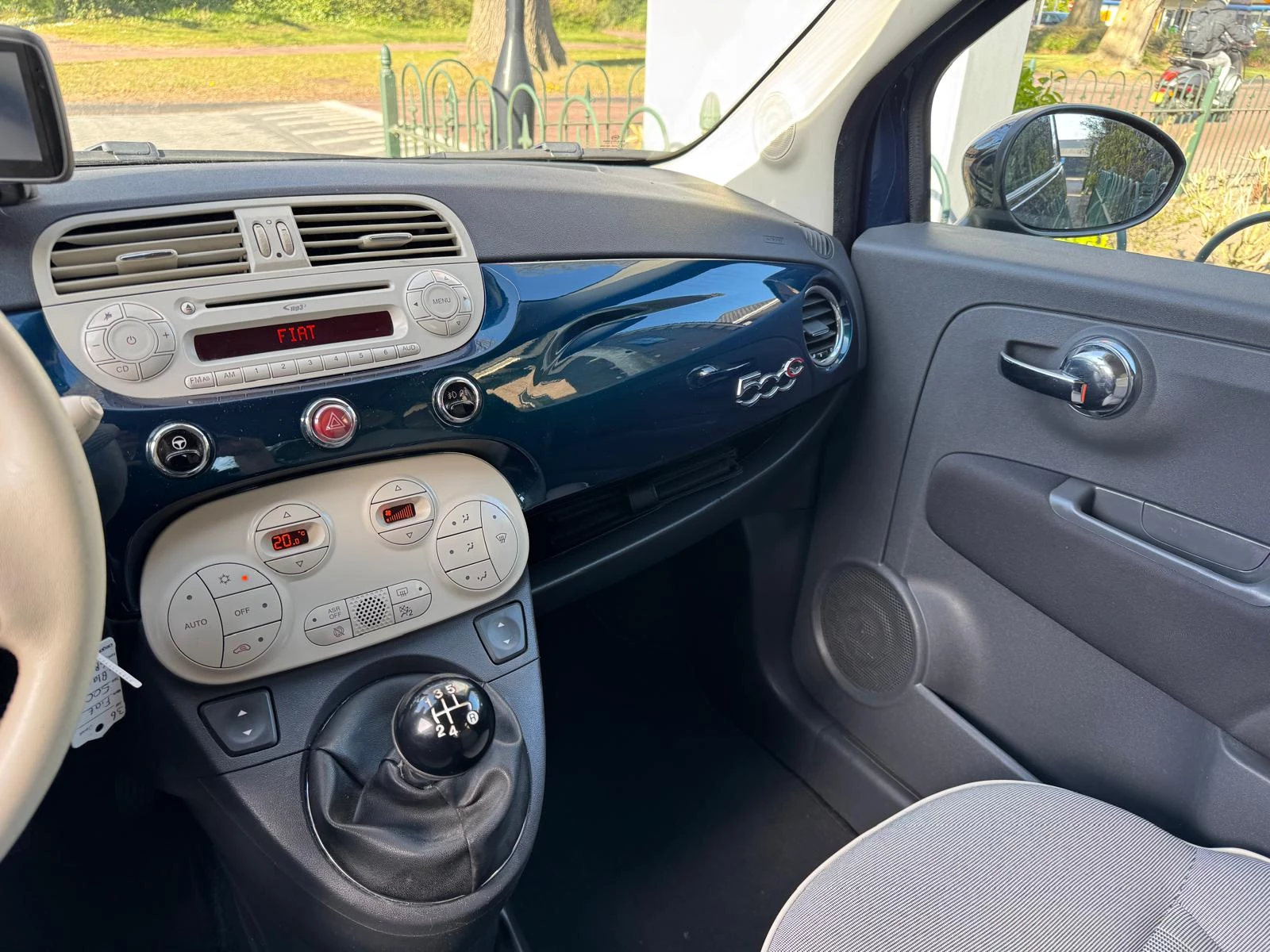 Hoofdafbeelding Fiat 500C