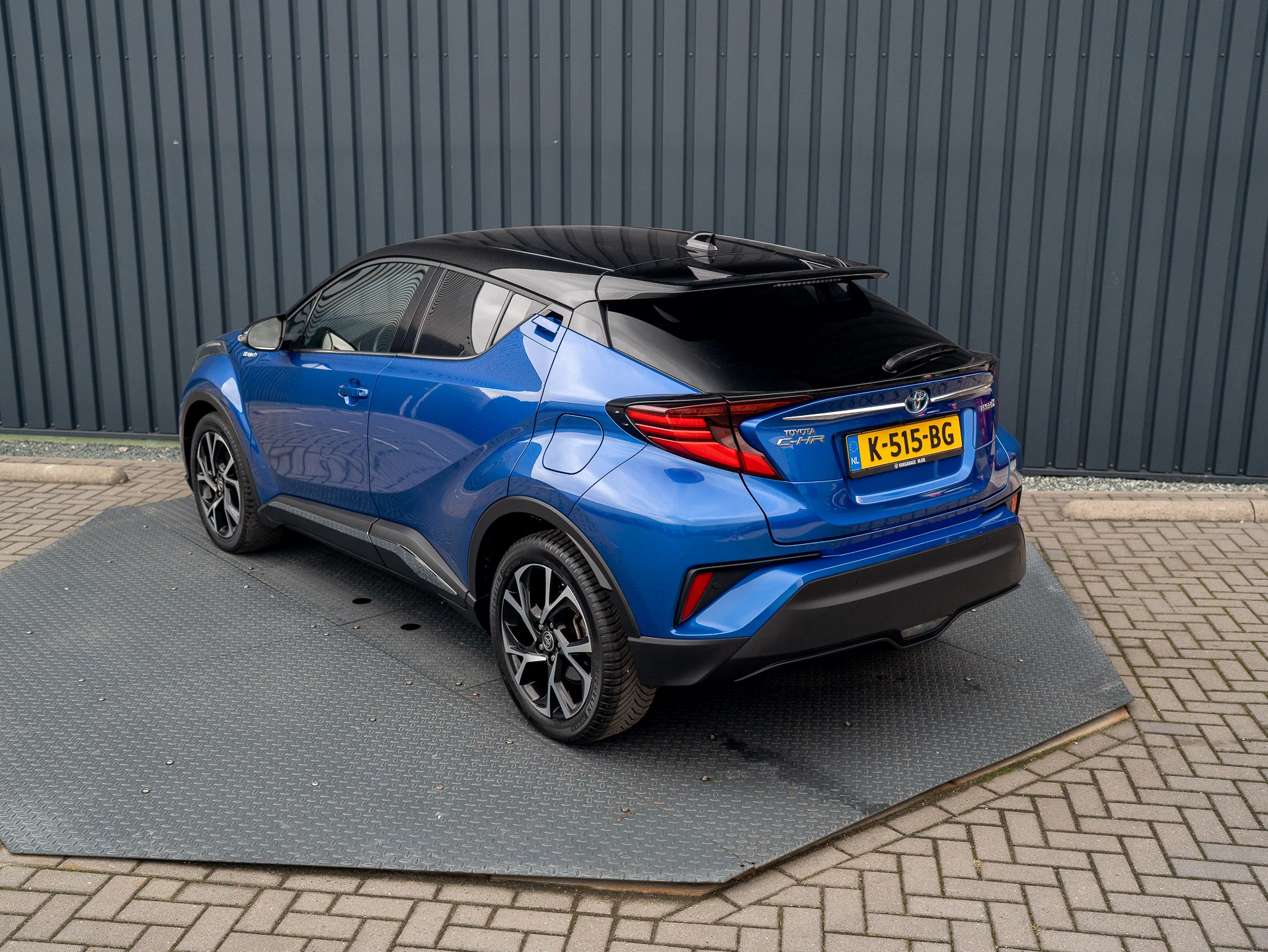 Hoofdafbeelding Toyota C-HR
