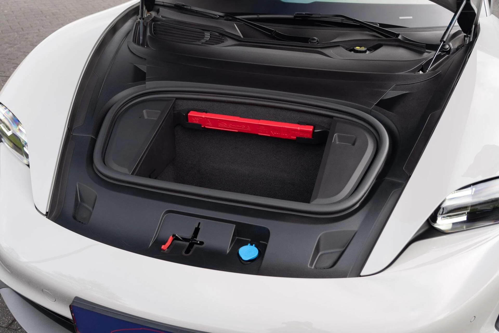 Hoofdafbeelding Porsche Taycan