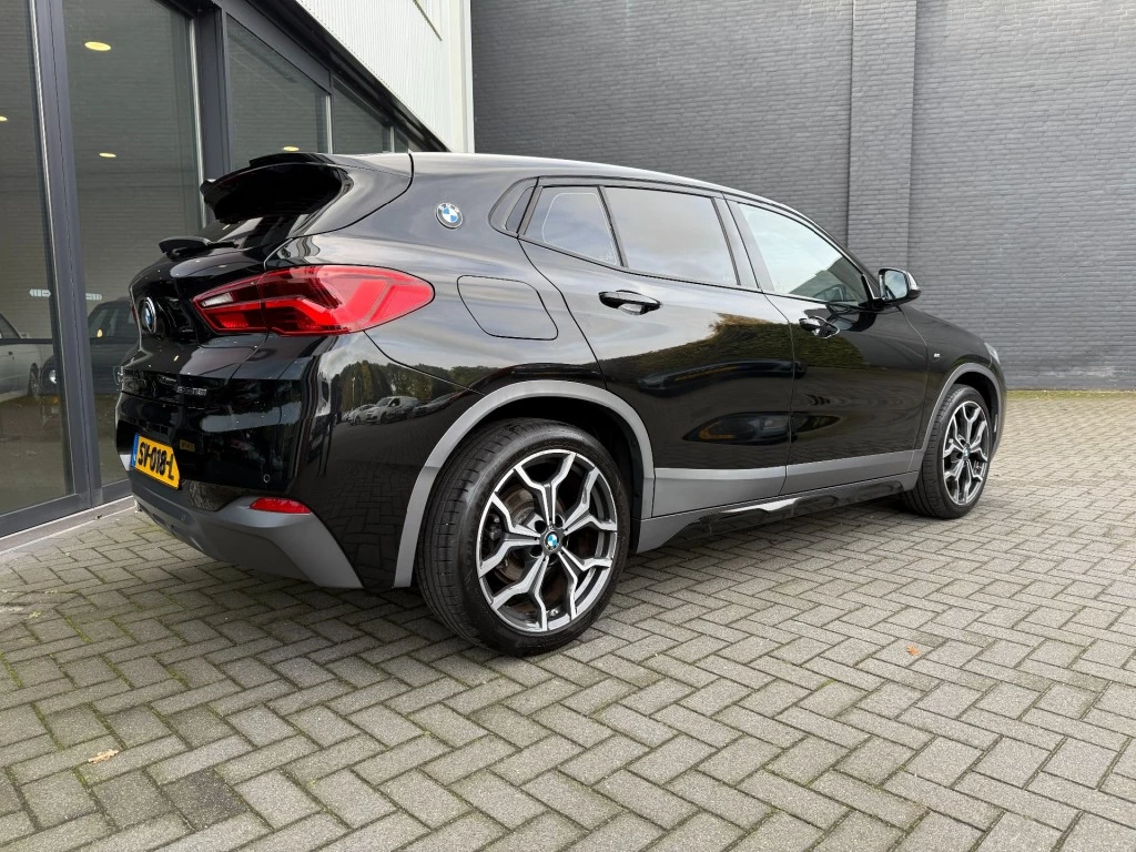 Hoofdafbeelding BMW X2