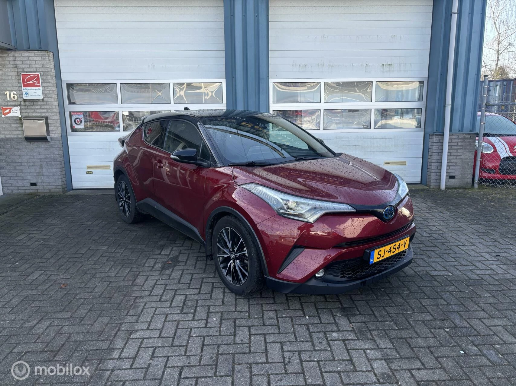 Hoofdafbeelding Toyota C-HR