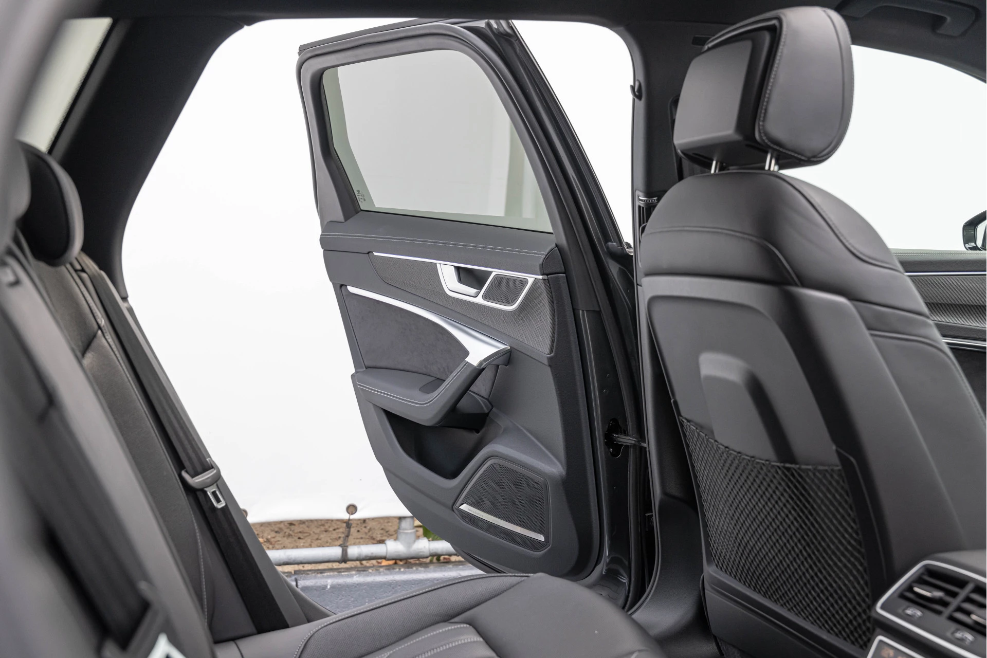 Hoofdafbeelding Audi S6