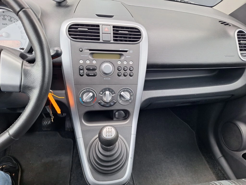Hoofdafbeelding Opel Agila