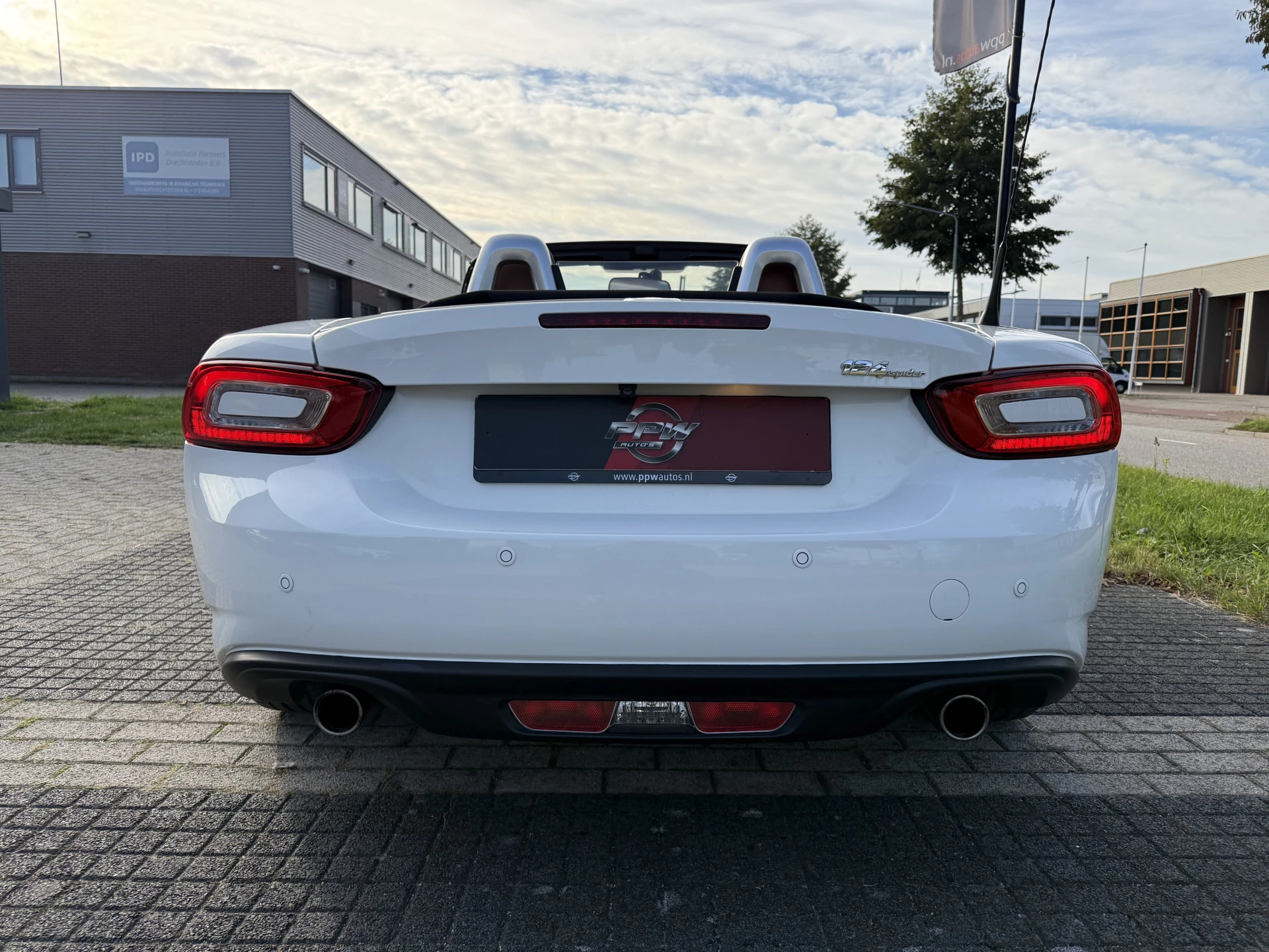 Hoofdafbeelding Fiat 124 Spider