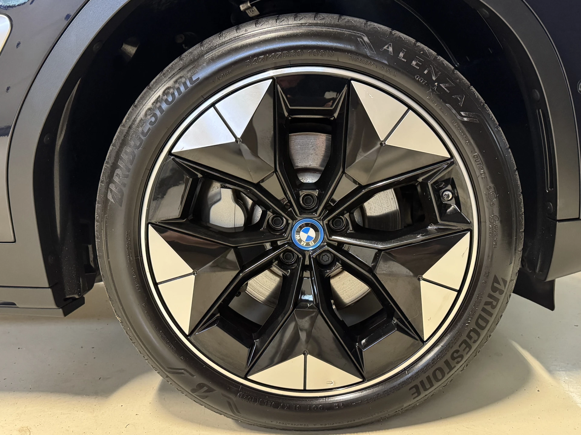 Hoofdafbeelding BMW iX3