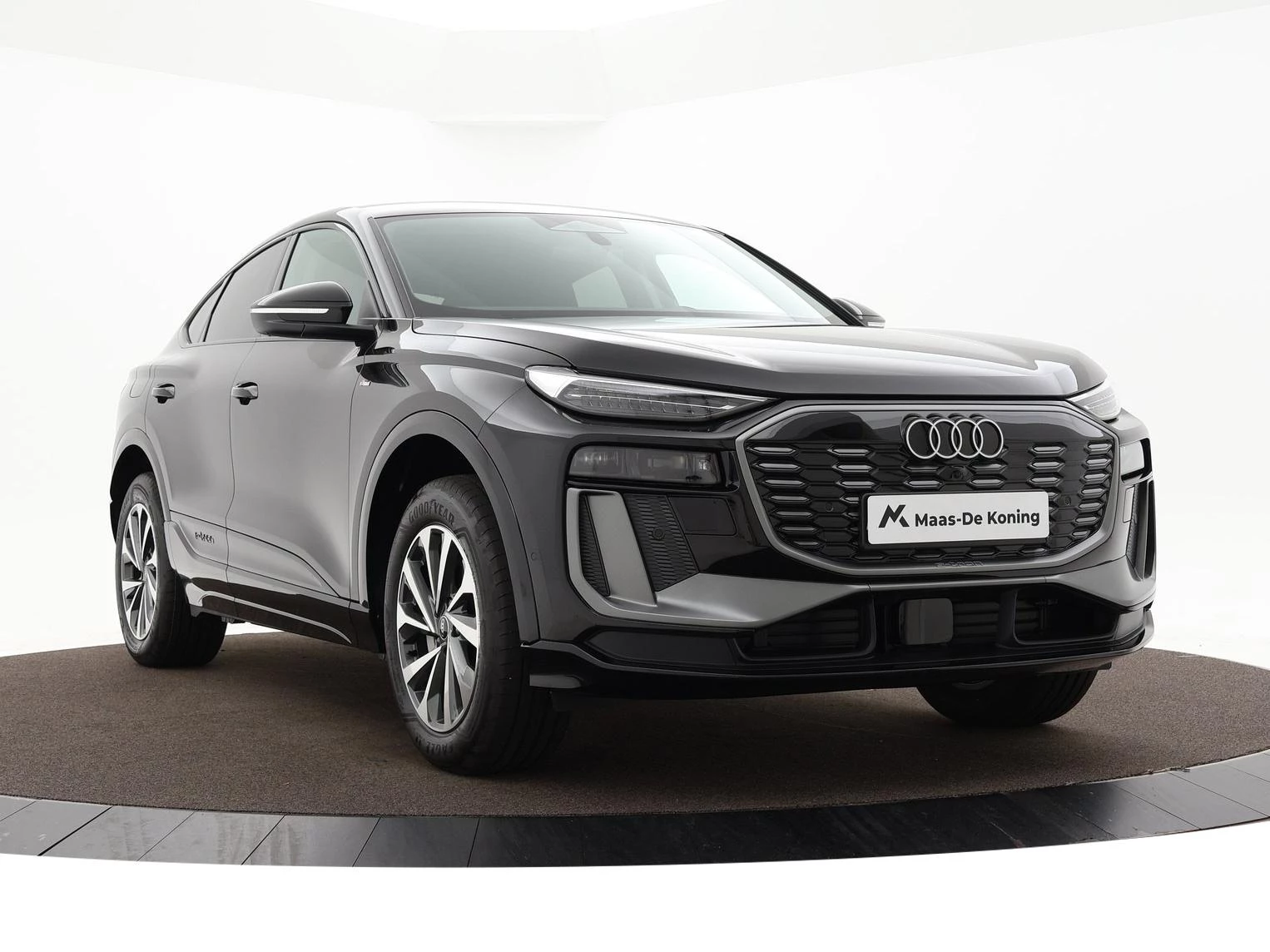 Hoofdafbeelding Audi Q6 e-tron