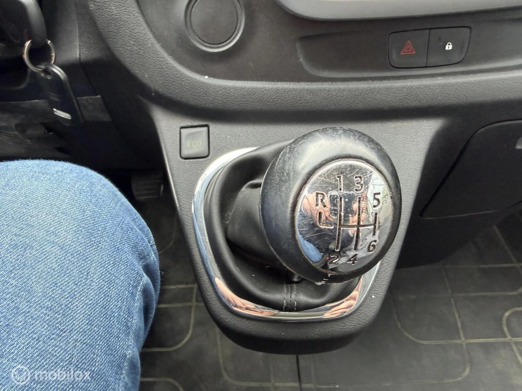 Hoofdafbeelding Nissan NV300