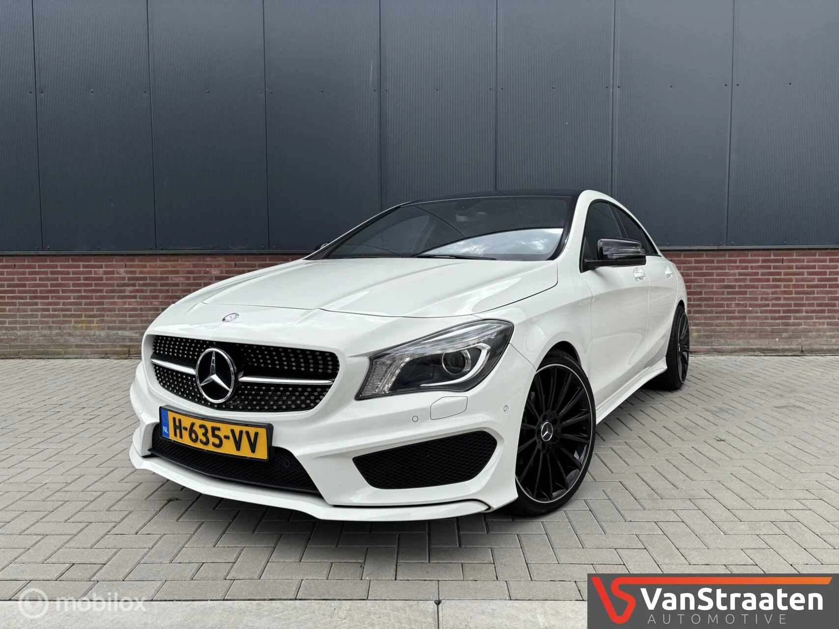 Hoofdafbeelding Mercedes-Benz CLA