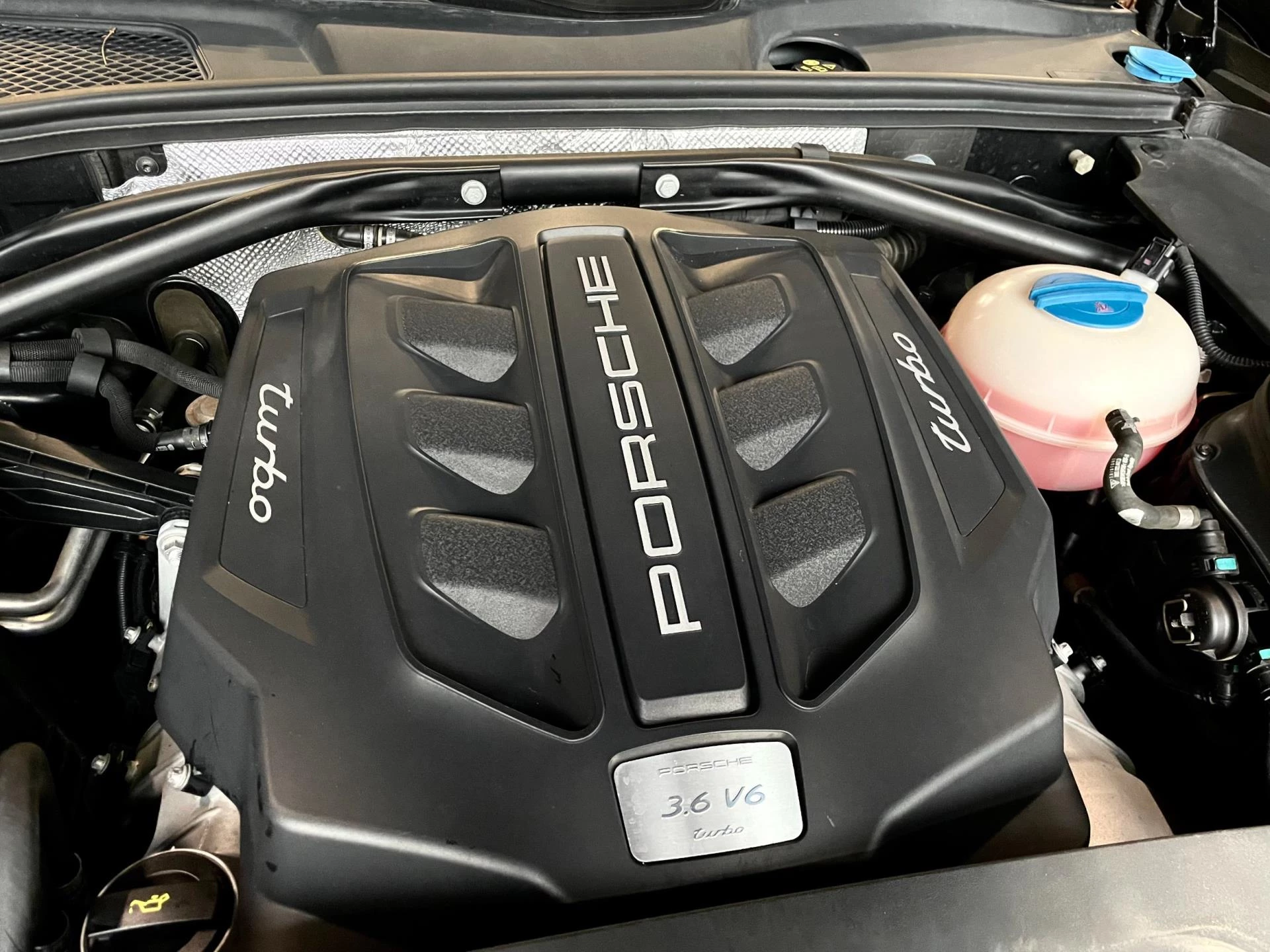 Hoofdafbeelding Porsche Macan