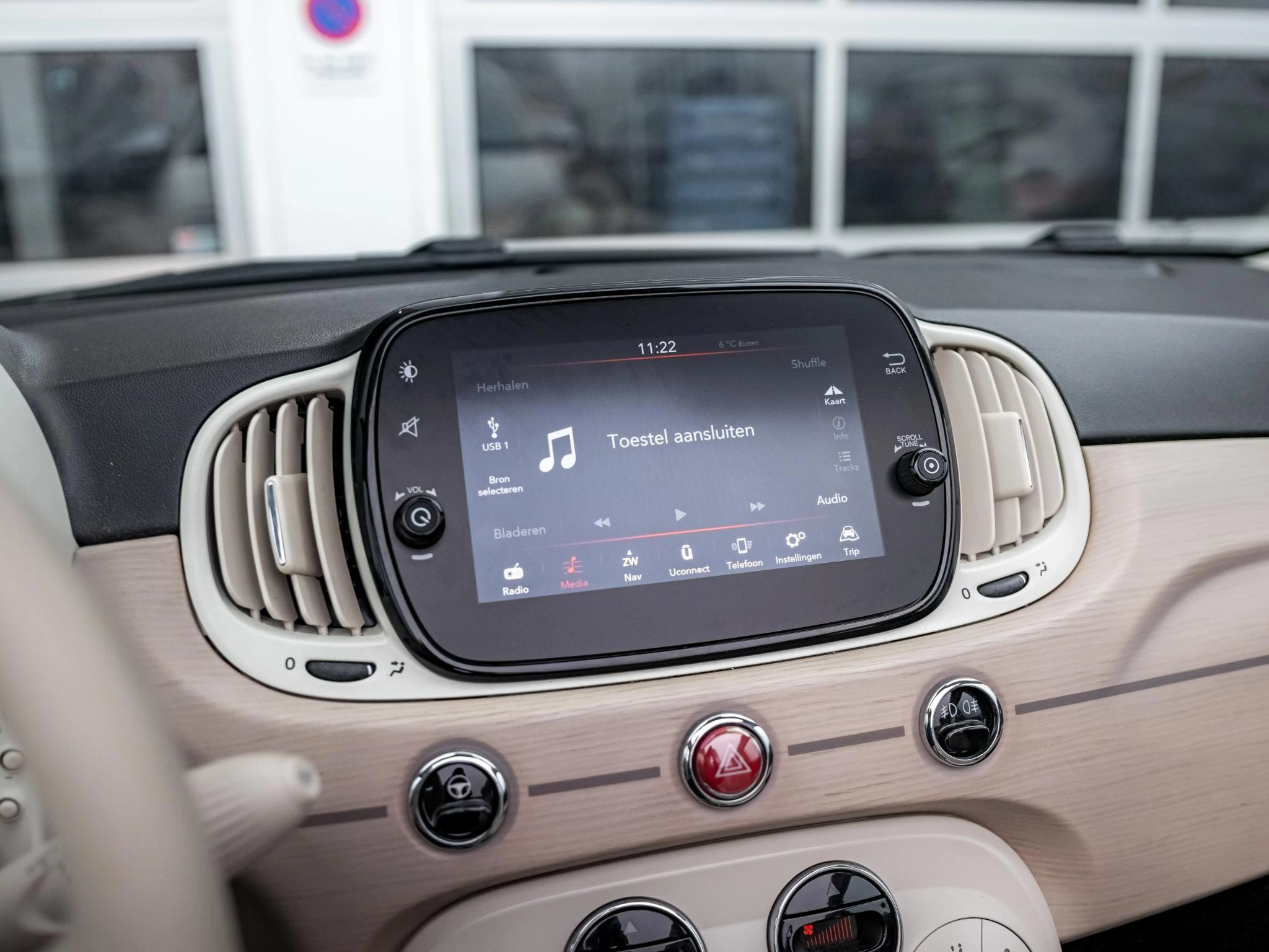 Hoofdafbeelding Fiat 500C