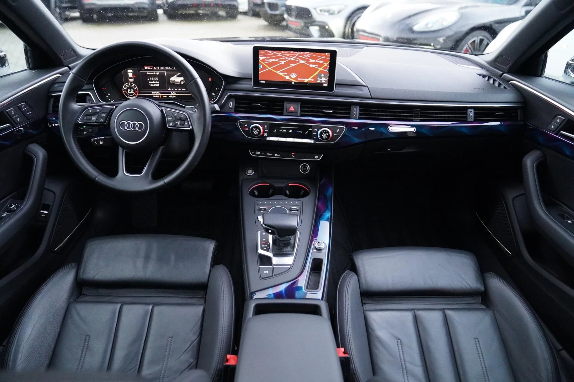 Hoofdafbeelding Audi A4