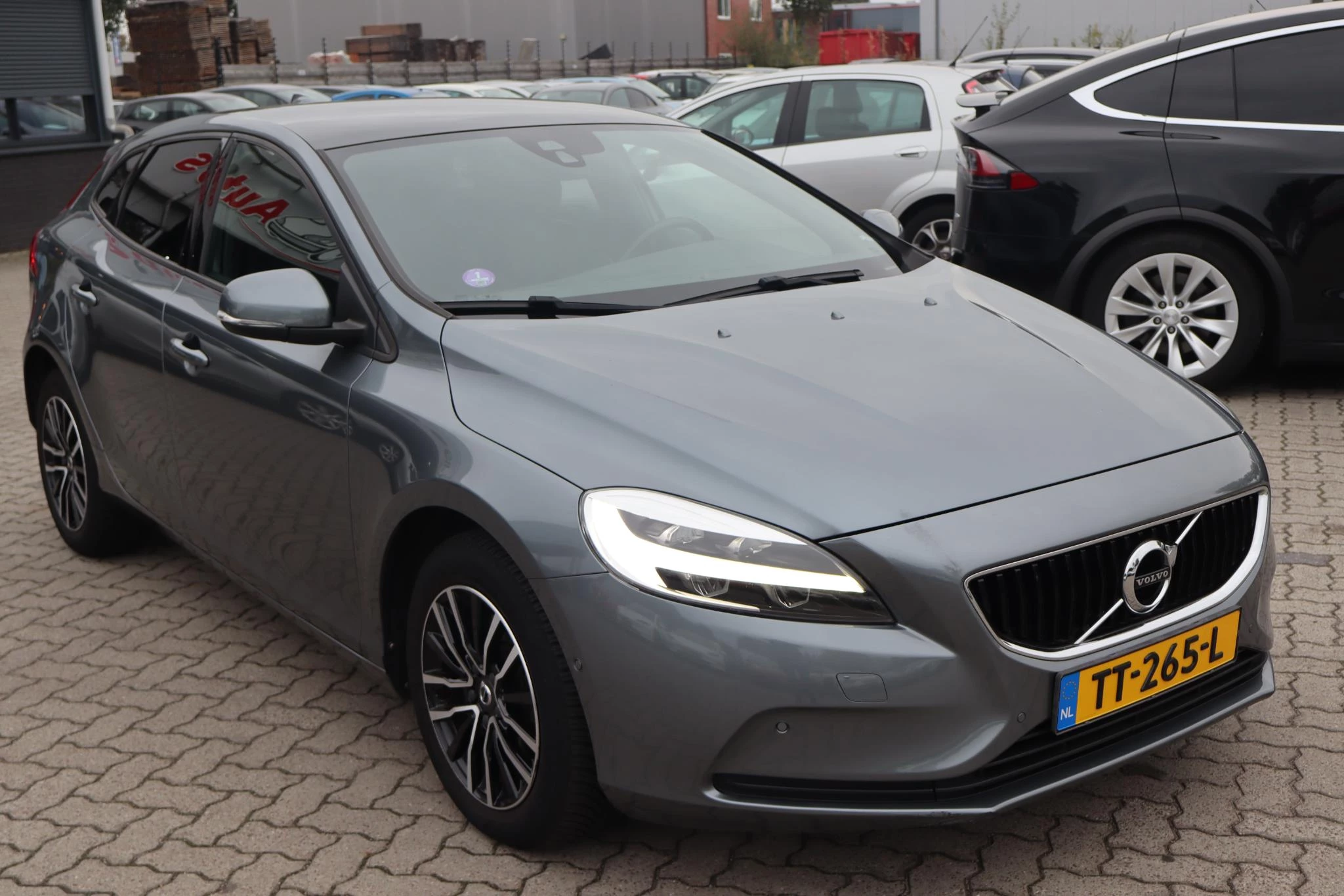 Hoofdafbeelding Volvo V40