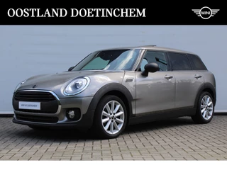 Hoofdafbeelding MINI Clubman MINI Clubman One Salt Automaat / Panoramadak / LED / Harman-Kardon / Comfort Access / Stoelverwarming / Apple CarPlay