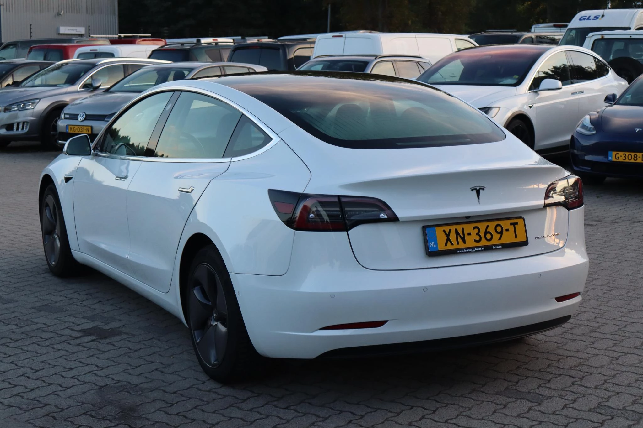 Hoofdafbeelding Tesla Model 3