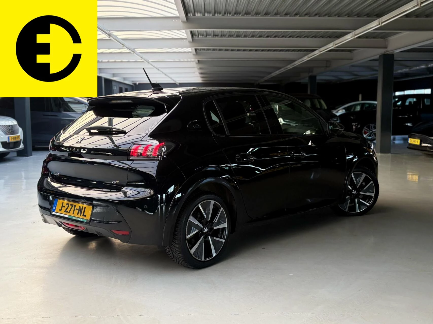 Hoofdafbeelding Peugeot e-208