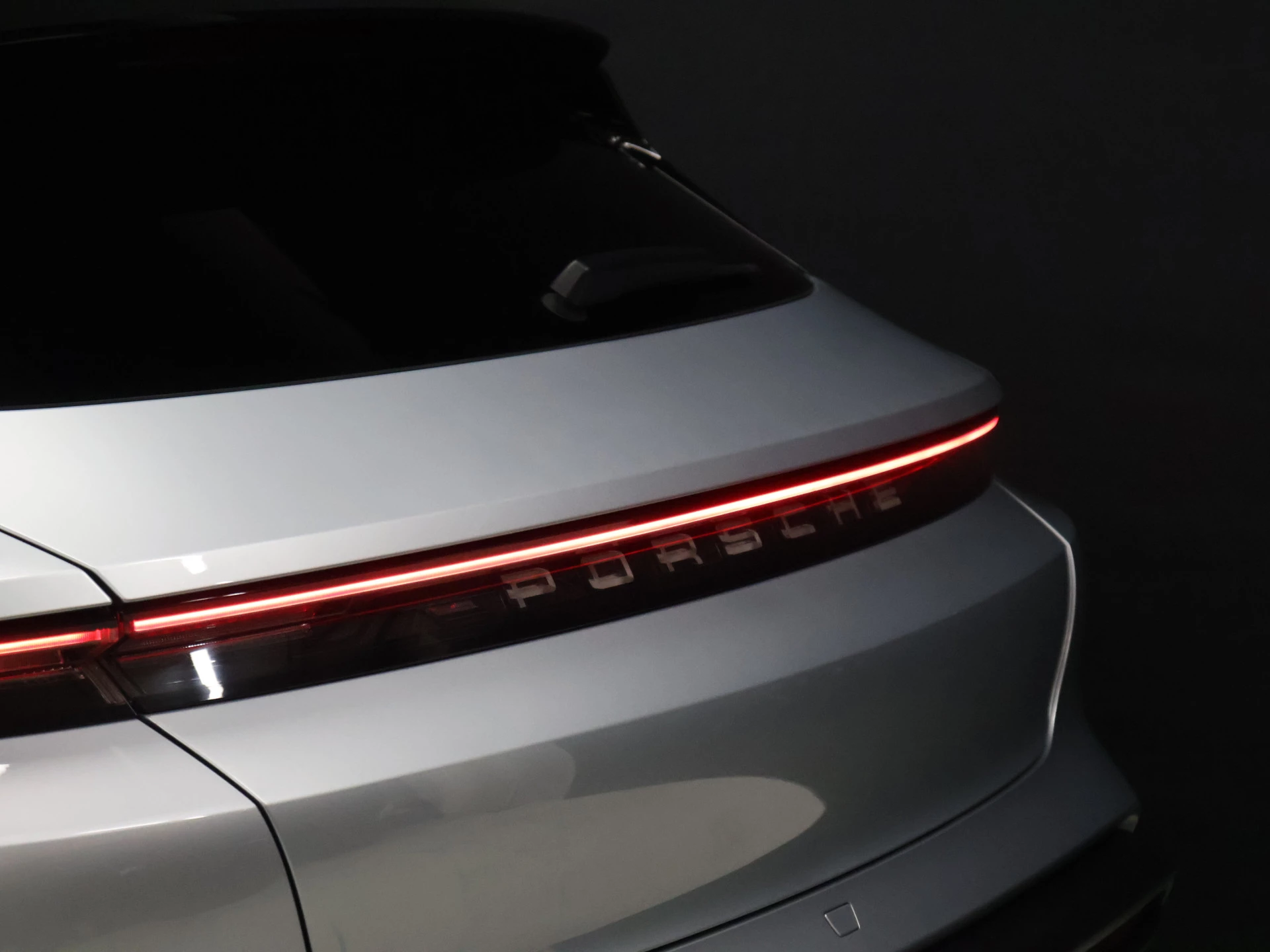 Hoofdafbeelding Porsche Taycan