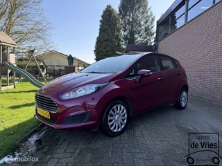 Hoofdafbeelding Ford Fiesta Ford Fiesta 1.0 Champion