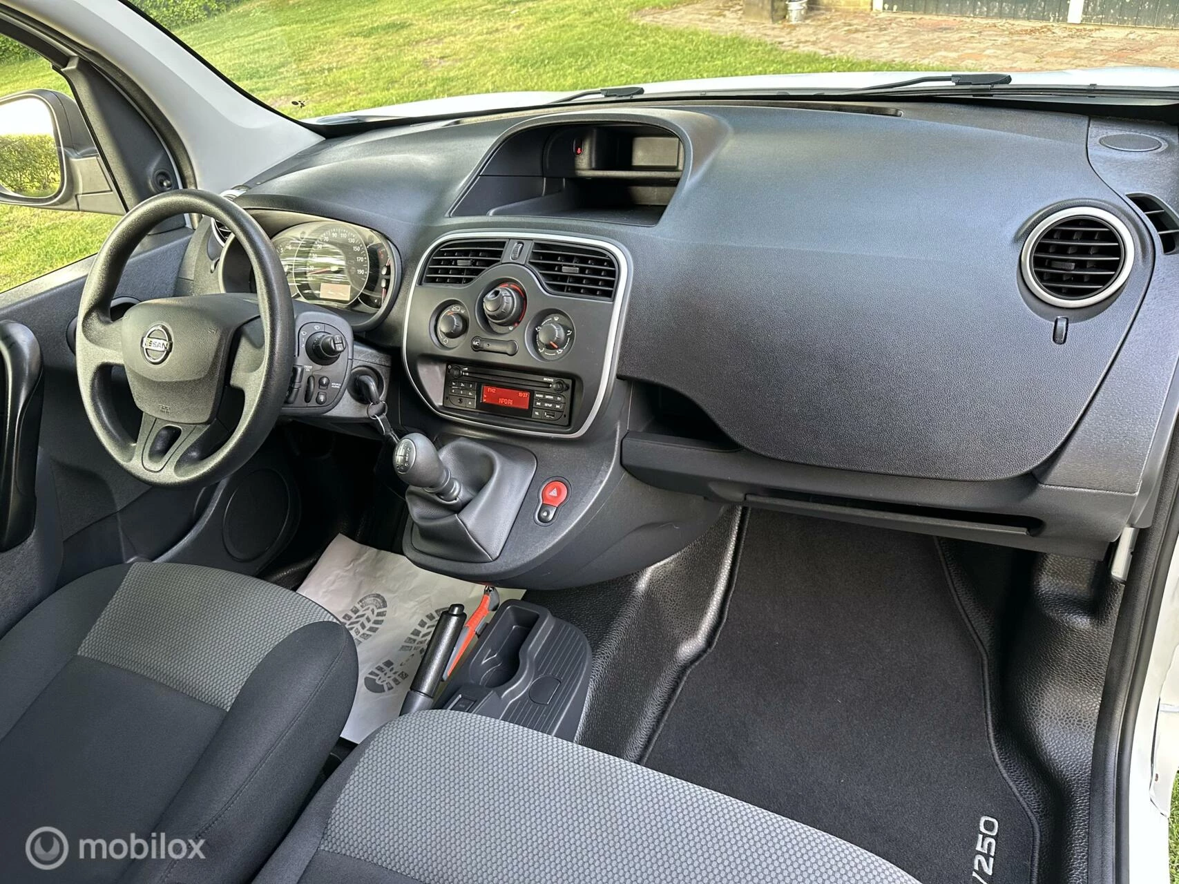 Hoofdafbeelding Nissan NV250