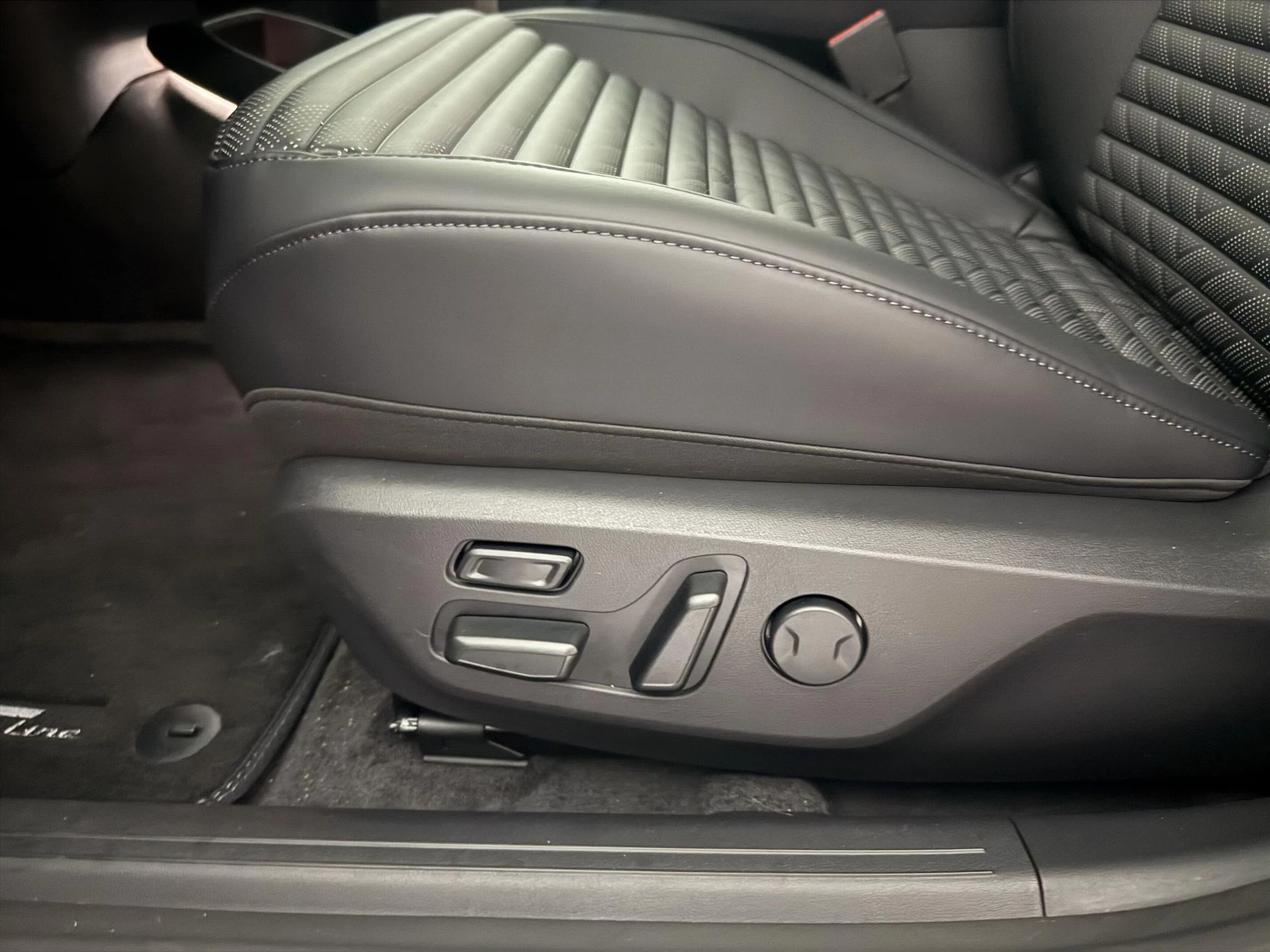 Hoofdafbeelding Kia EV4