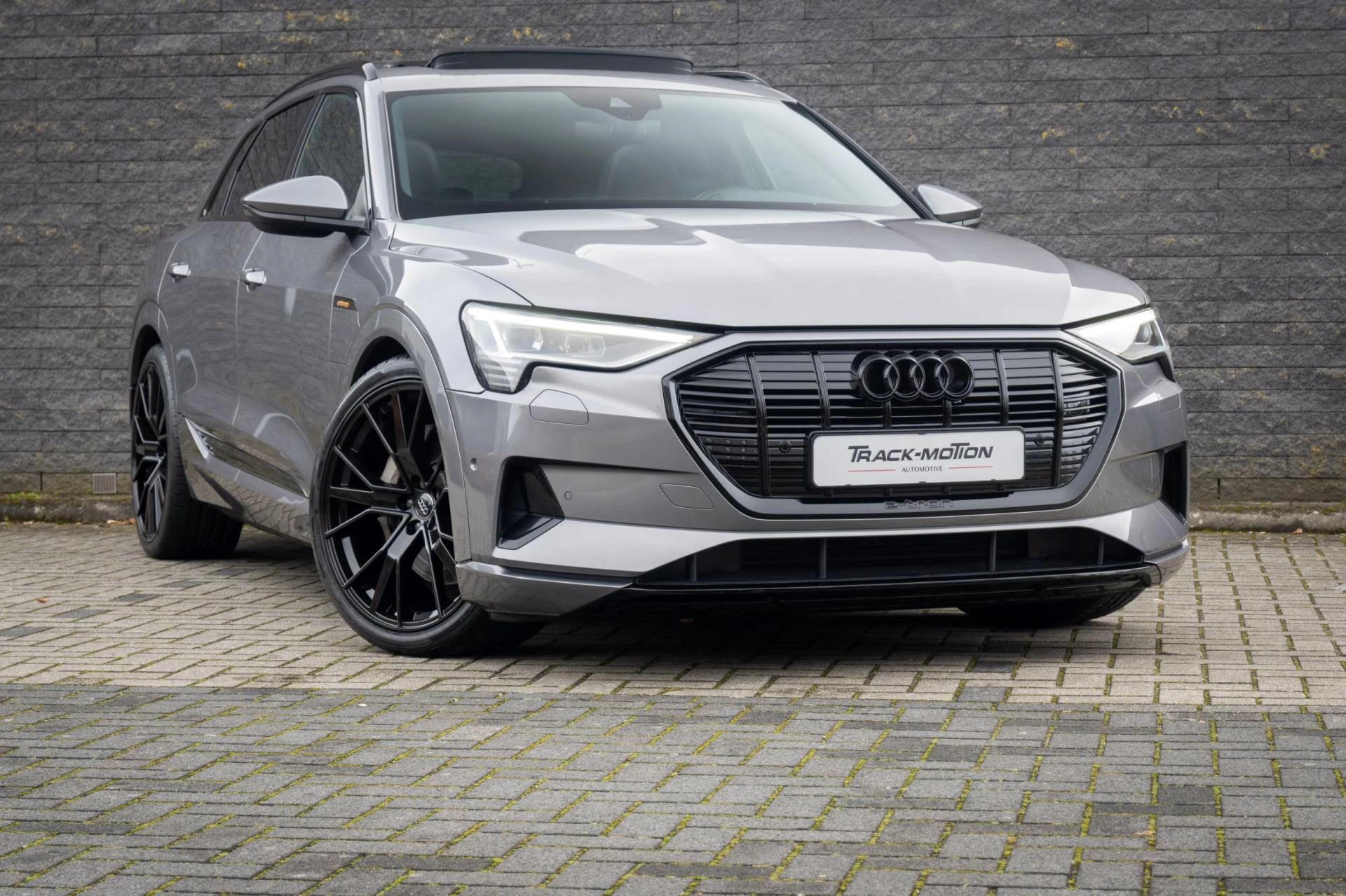 Hoofdafbeelding Audi e-tron