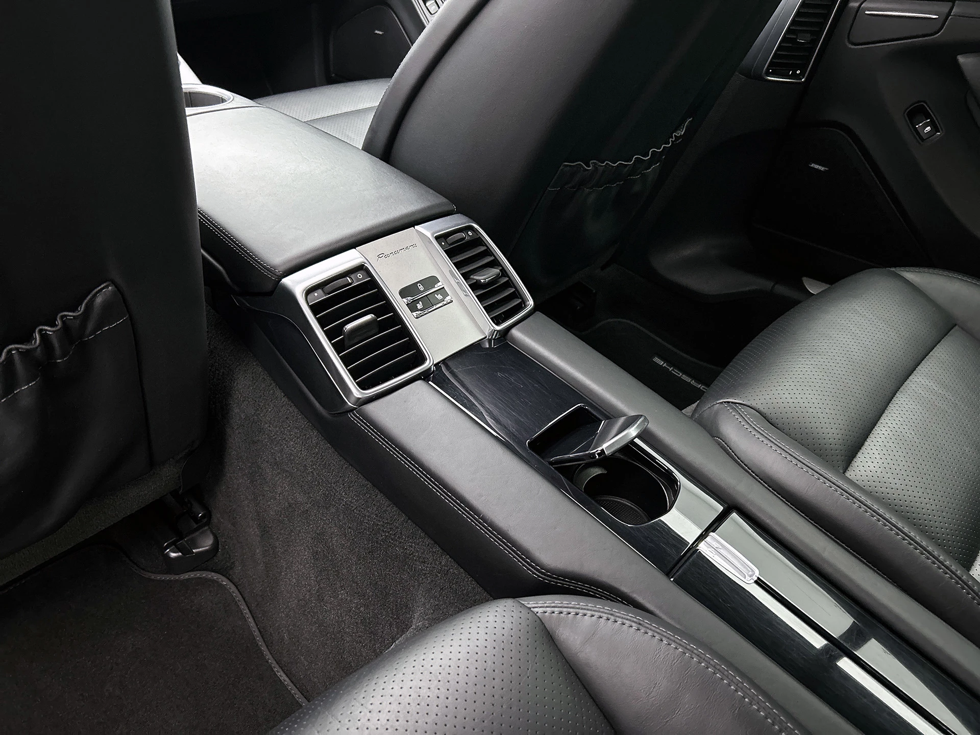 Hoofdafbeelding Porsche Panamera