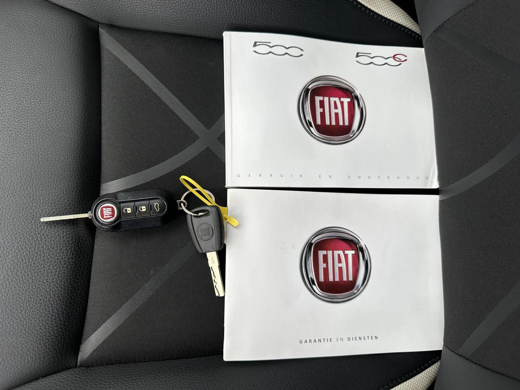 Hoofdafbeelding Fiat 500