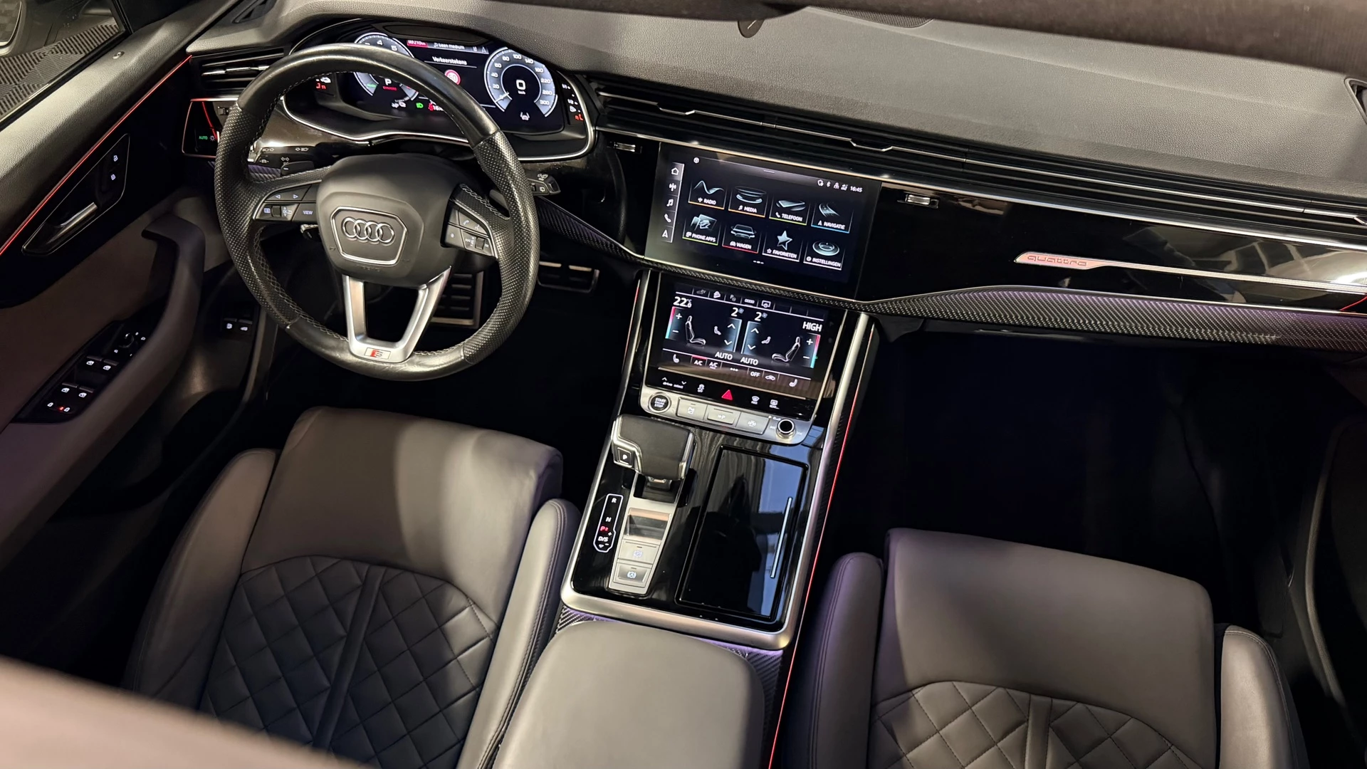 Hoofdafbeelding Audi Q8