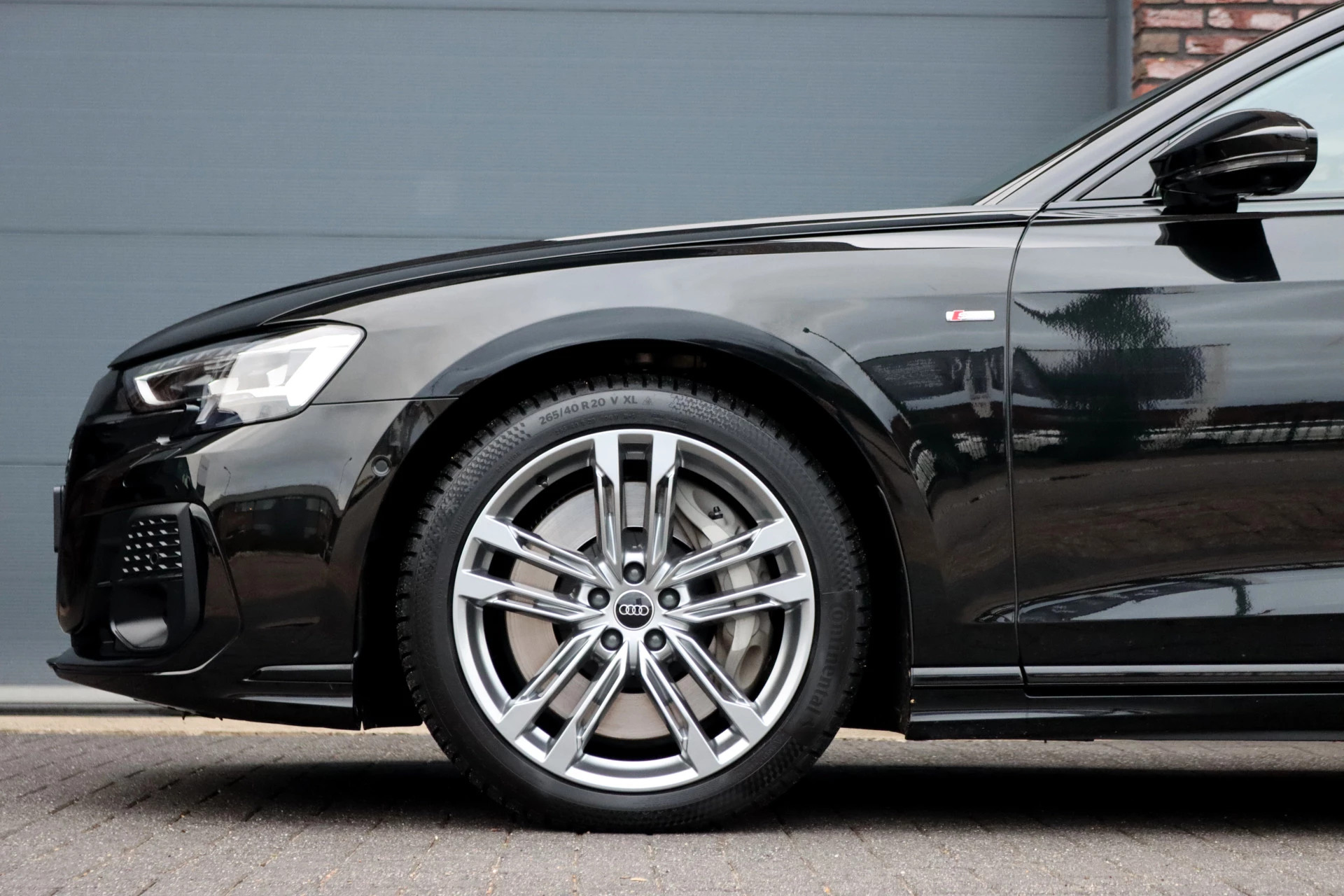 Hoofdafbeelding Audi A8