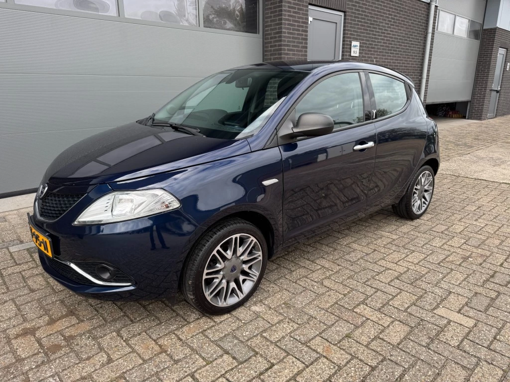 Hoofdafbeelding Lancia Ypsilon
