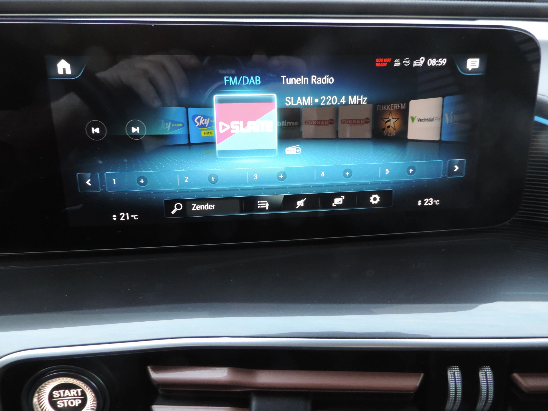 Hoofdafbeelding Mercedes-Benz EQC