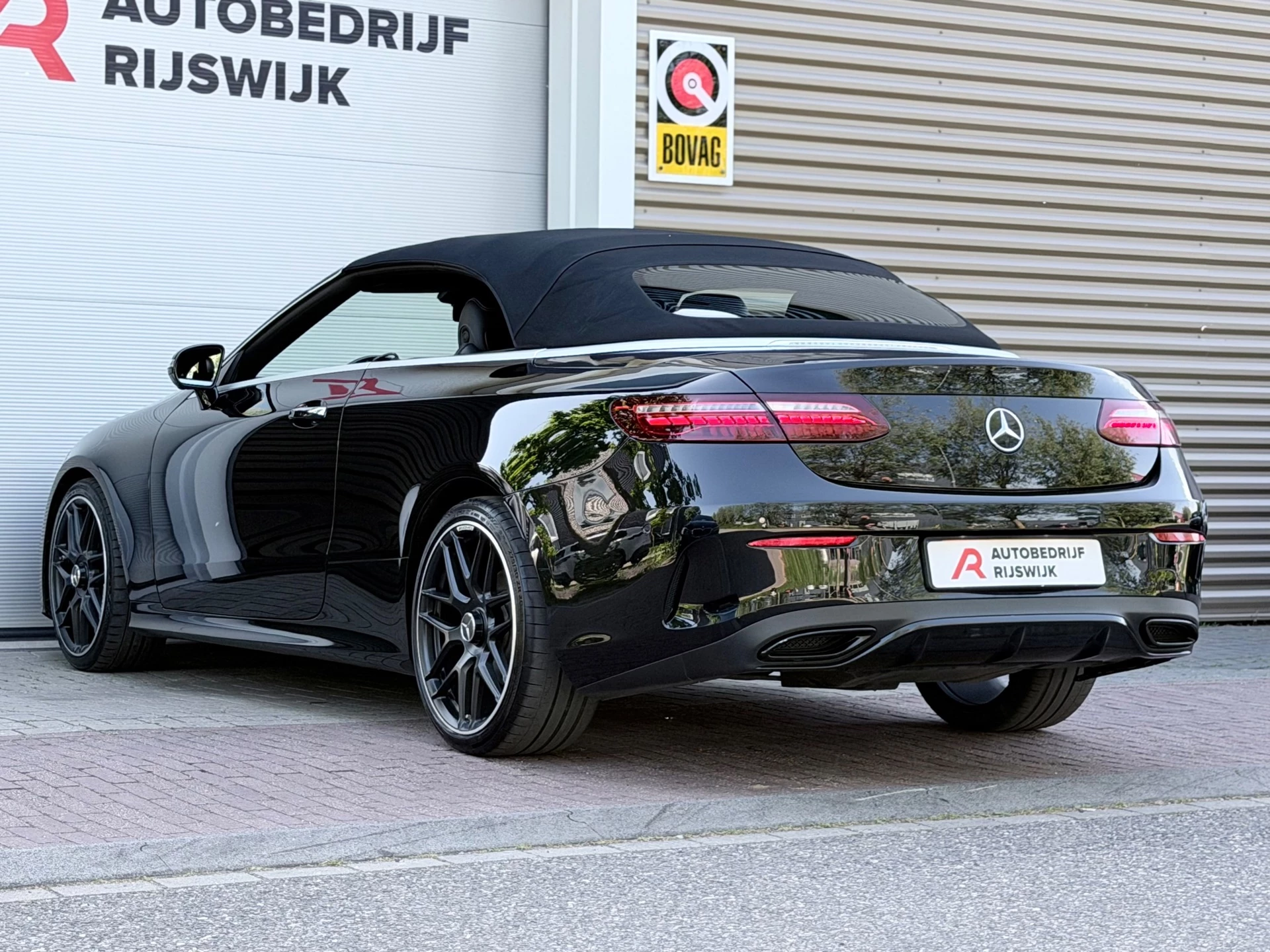 Hoofdafbeelding Mercedes-Benz E-Klasse