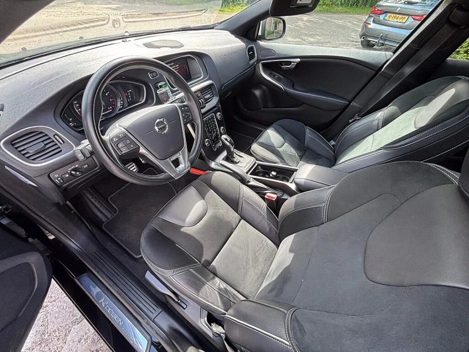 Hoofdafbeelding Volvo V40