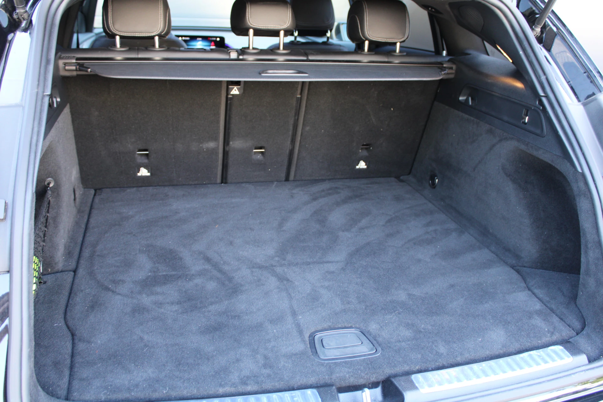 Hoofdafbeelding Mercedes-Benz EQC