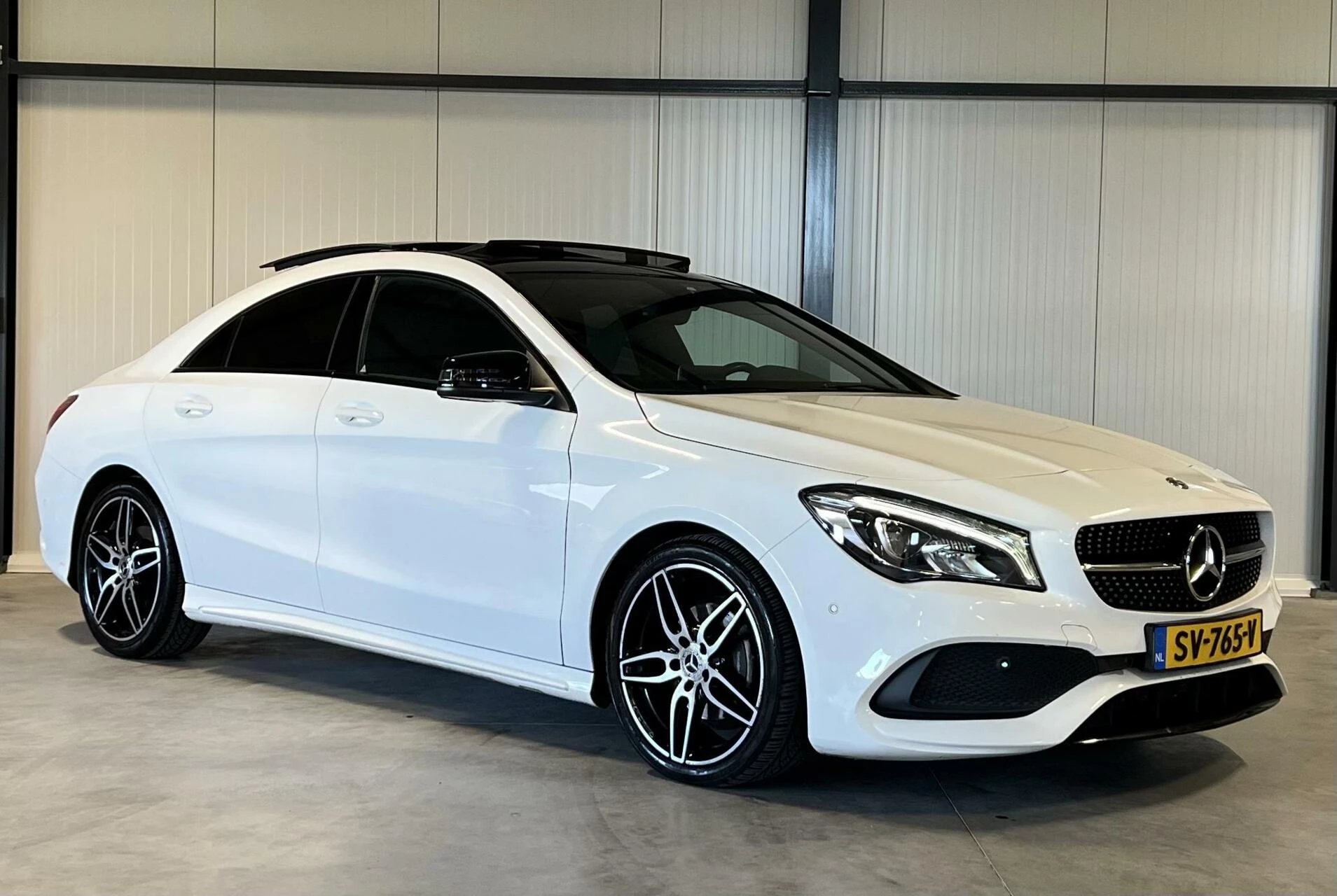 Hoofdafbeelding Mercedes-Benz CLA