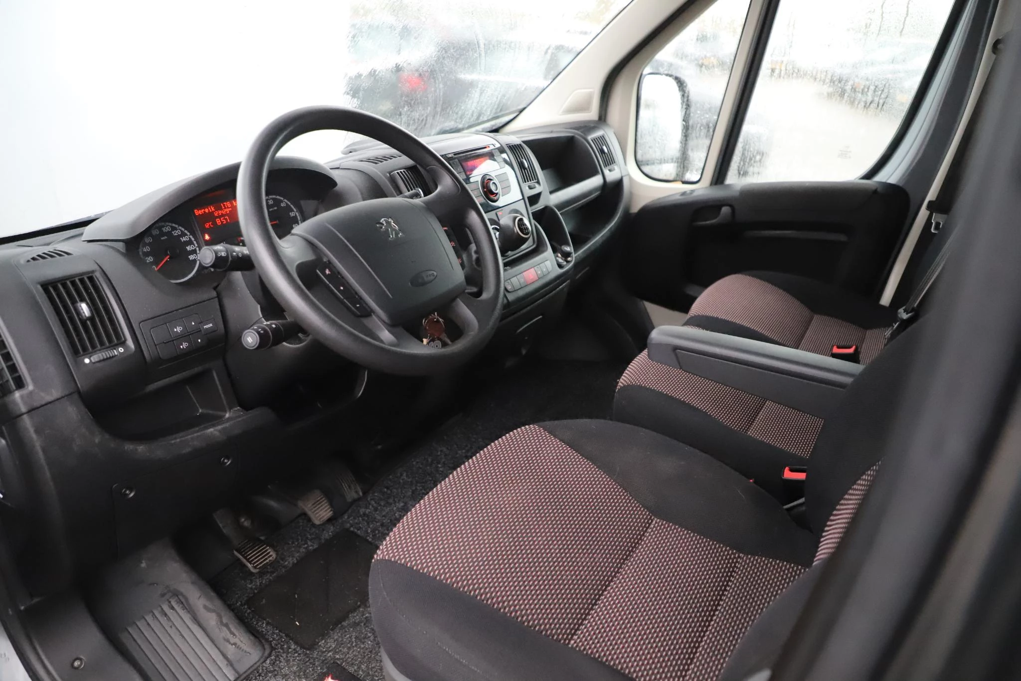 Hoofdafbeelding Peugeot Boxer