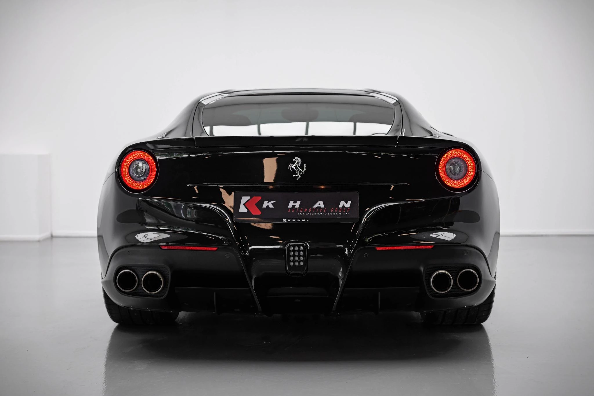 Hoofdafbeelding Ferrari F12