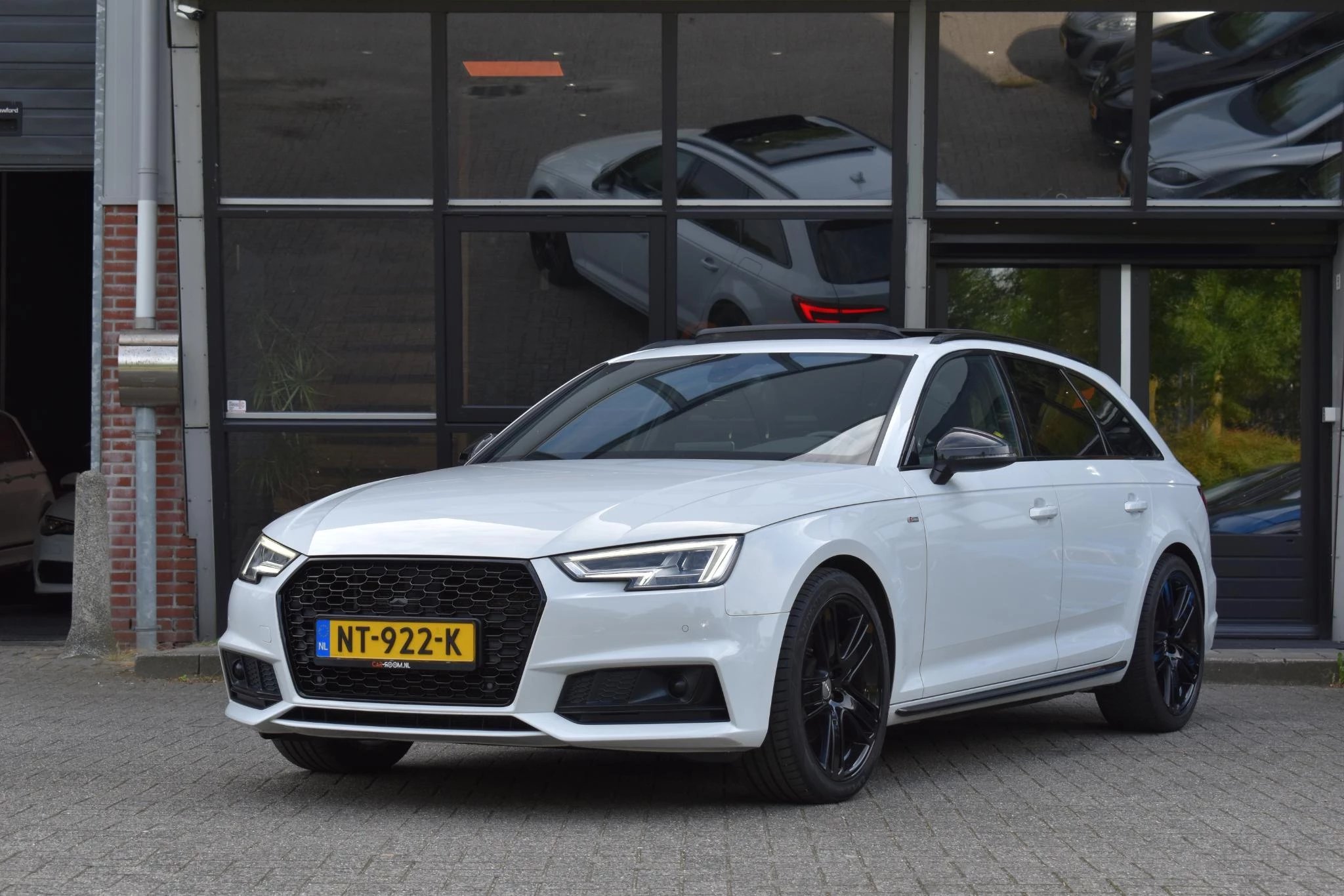 Hoofdafbeelding Audi A4