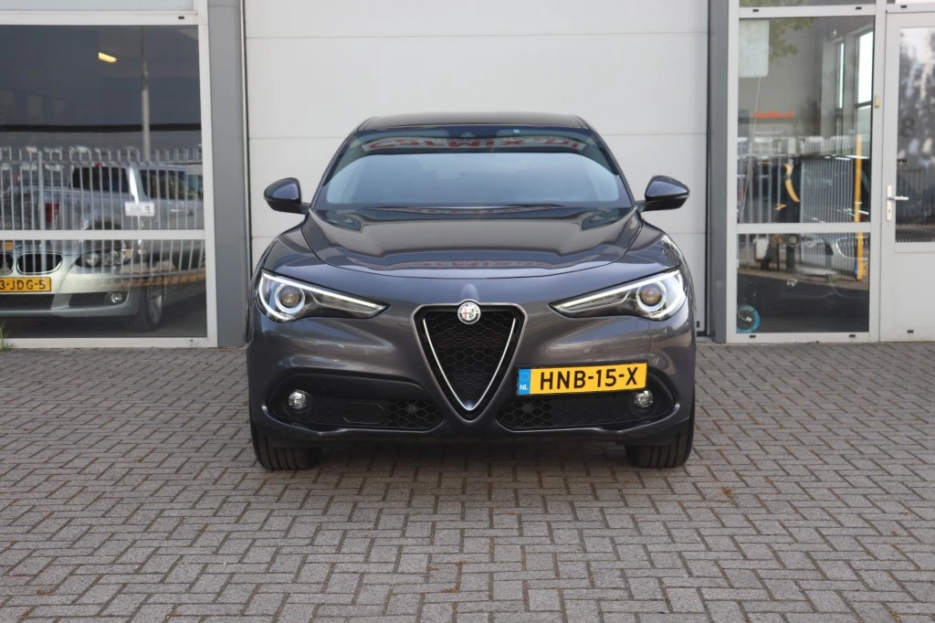 Hoofdafbeelding Alfa Romeo Stelvio