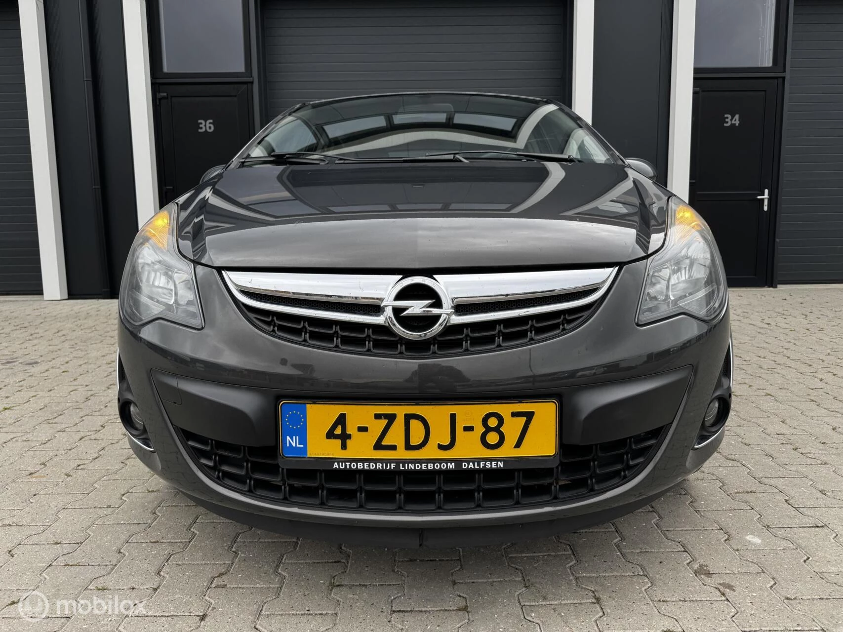 Hoofdafbeelding Opel Corsa