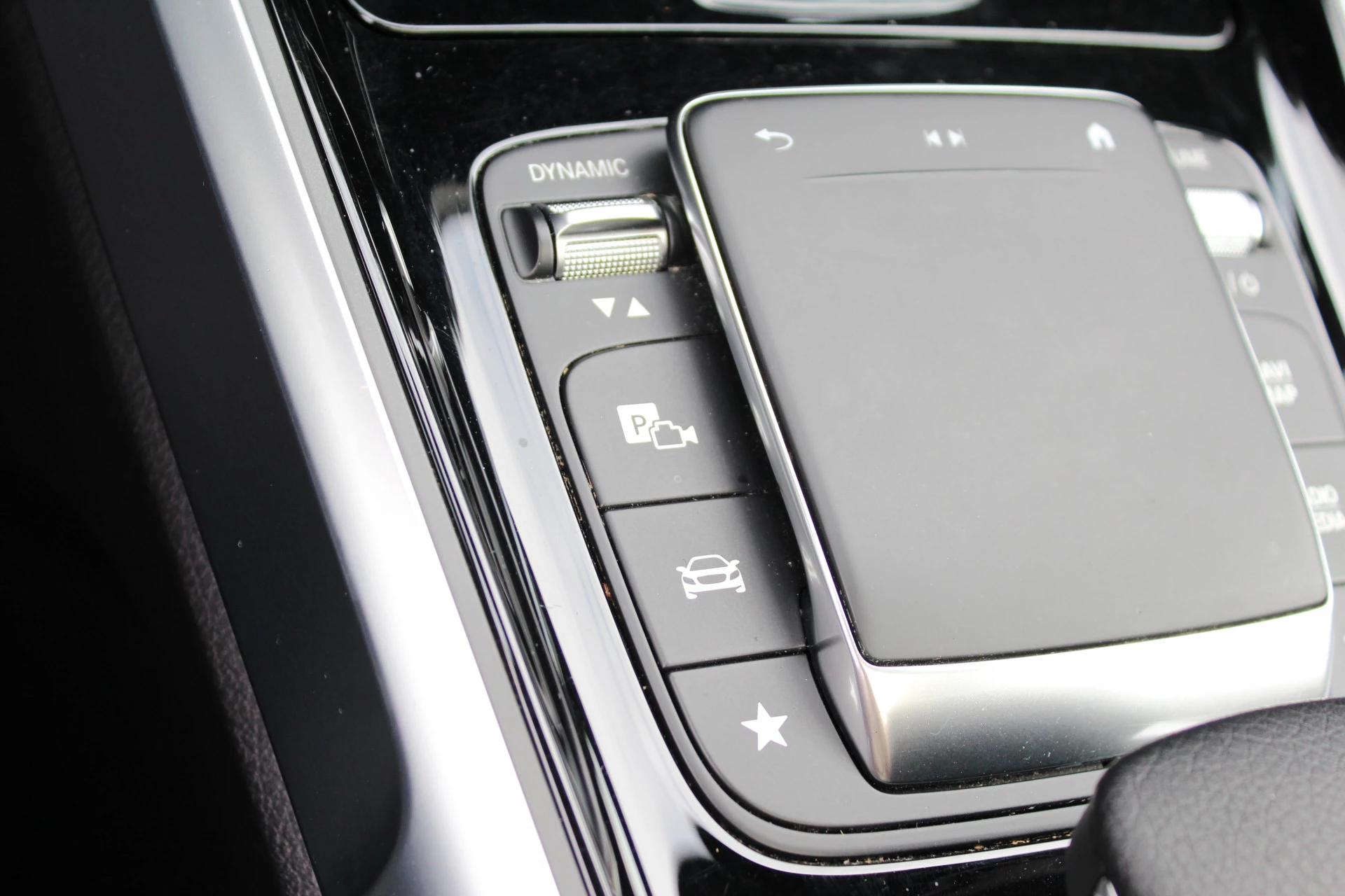 Hoofdafbeelding Mercedes-Benz EQB