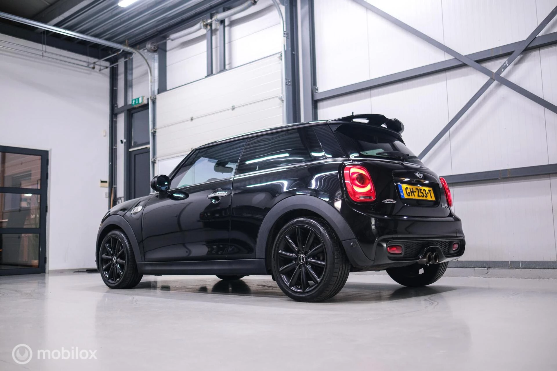 Hoofdafbeelding MINI Cooper S