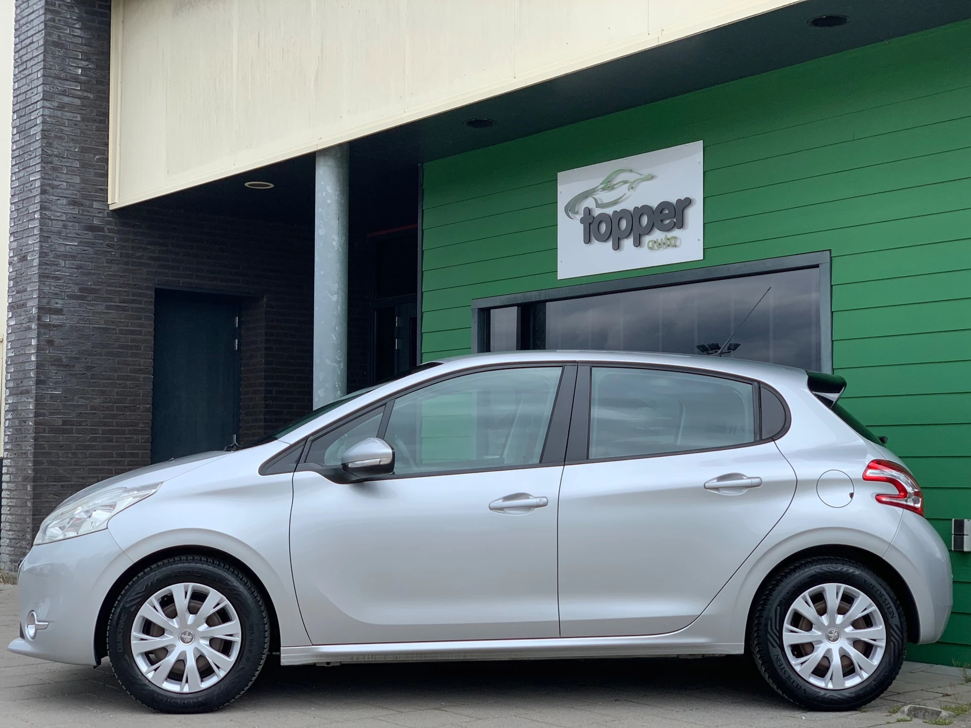 Hoofdafbeelding Peugeot 208