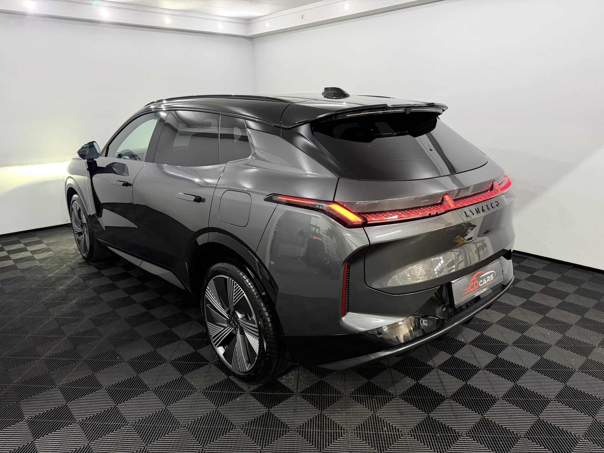 Hoofdafbeelding Lynk & Co 08