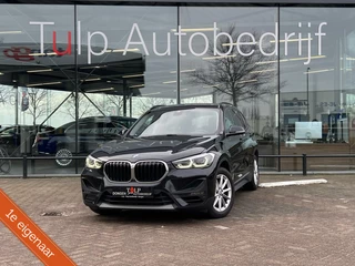 Hoofdafbeelding BMW X1 BMW X1 xDrive25i Executive Automaat Clima Cruise Leder HUD