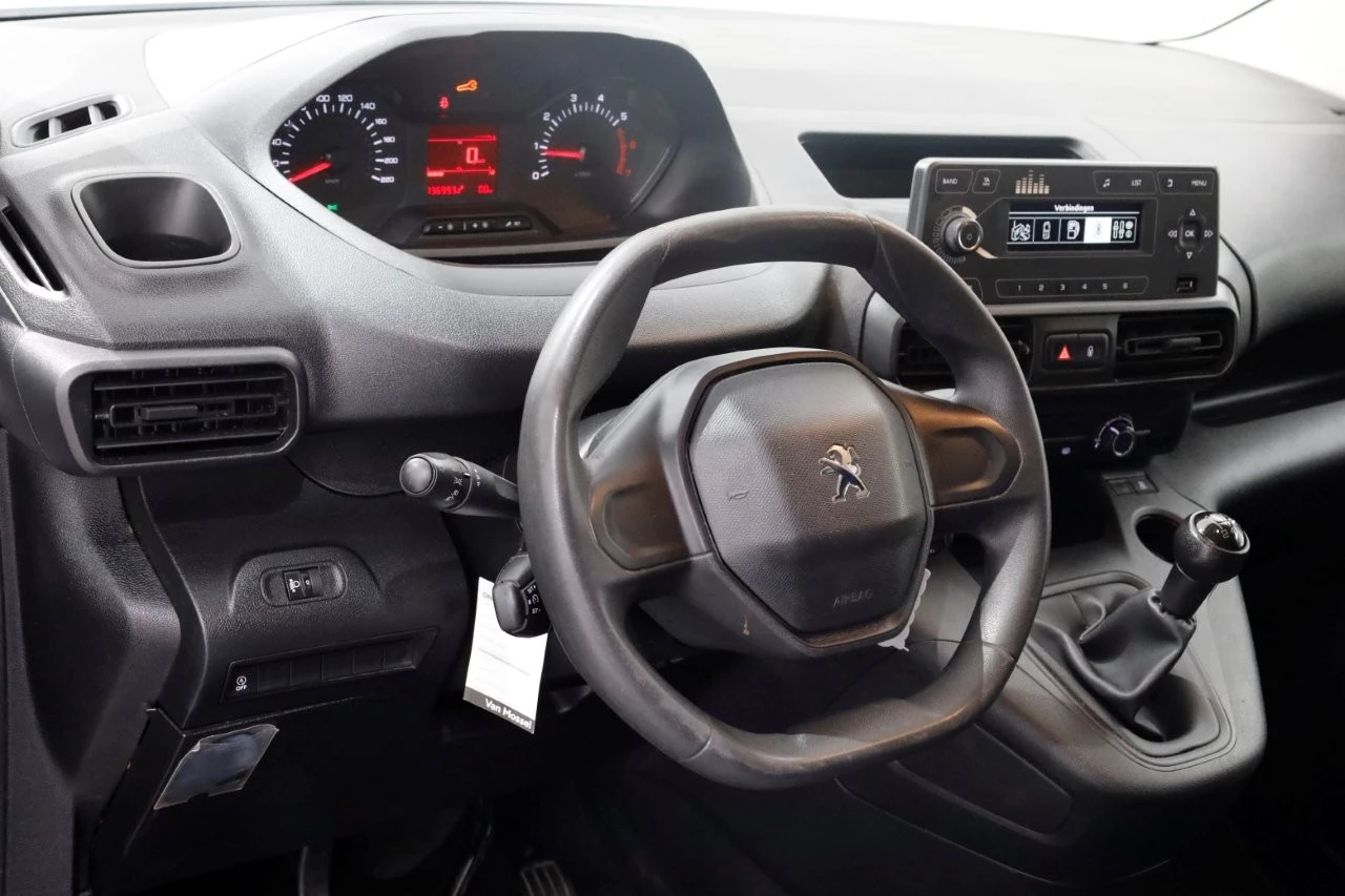 Hoofdafbeelding Peugeot Partner