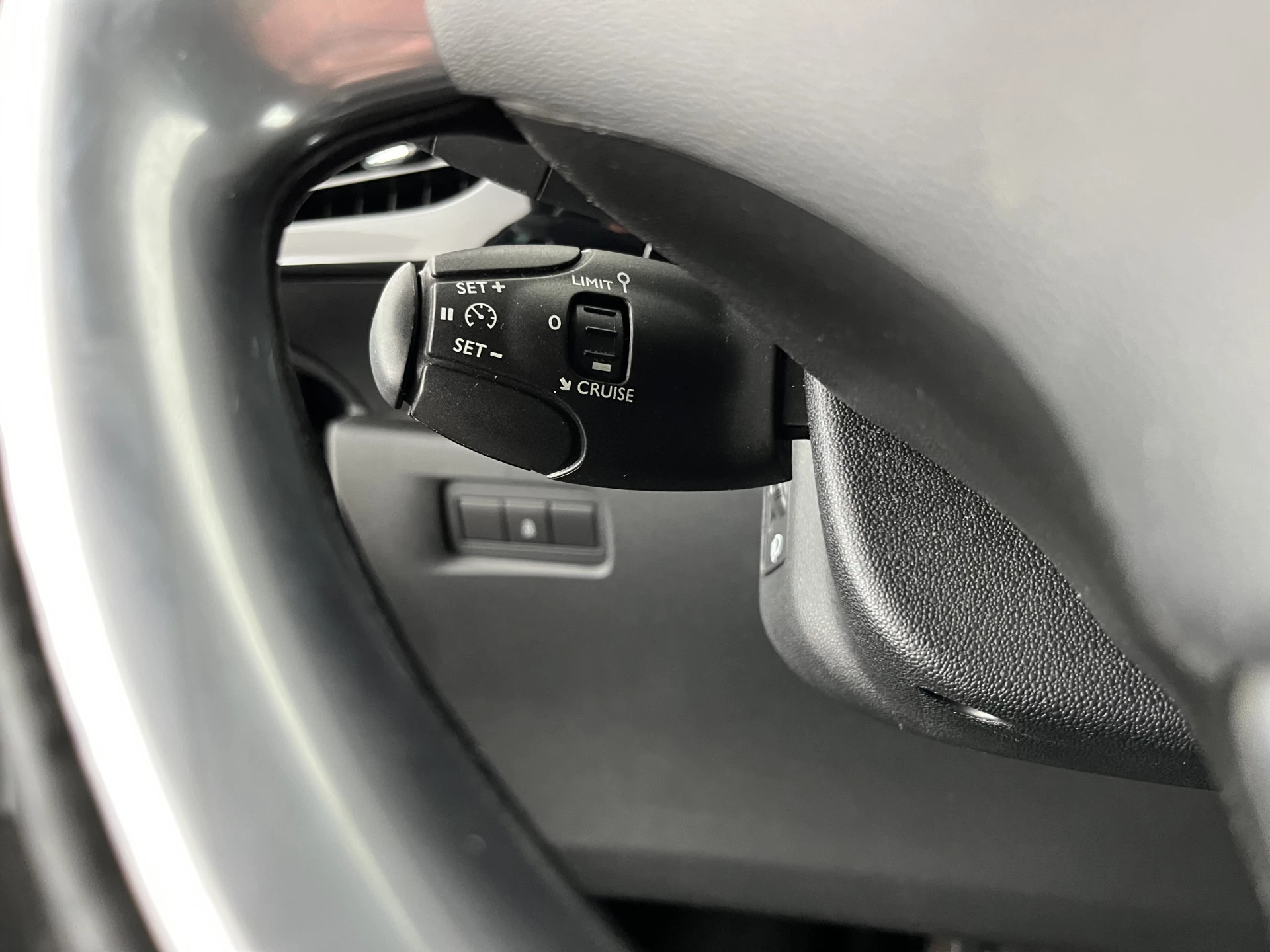 Hoofdafbeelding DS DS 3